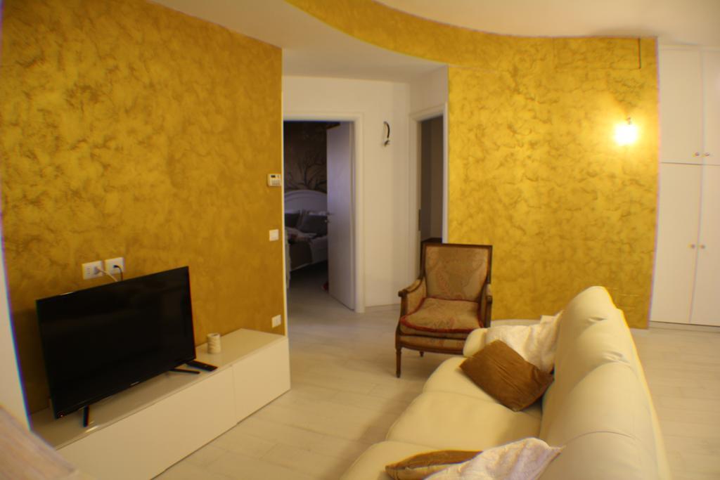 Conny'S Home Ρώμη Δωμάτιο φωτογραφία